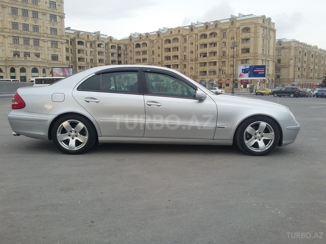 Mercedes E 270 2002, 288,707 km - 0.3 l - Bakı