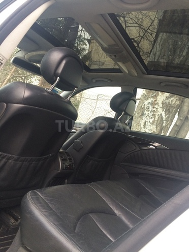 Mercedes E 240 2002, 207,000 km - 2.6 l - Bakı