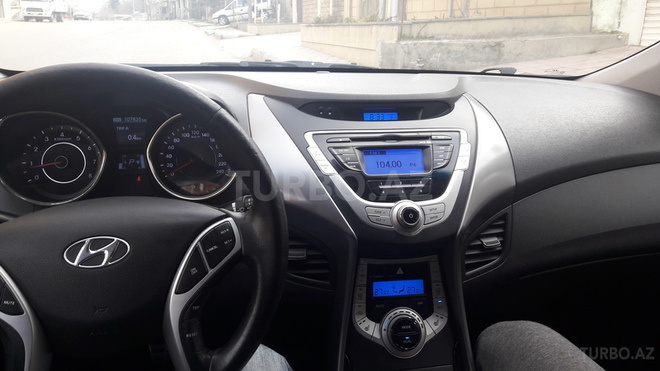 Hyundai Elantra 2011, 108,000 km - 1.8 l - Bakı