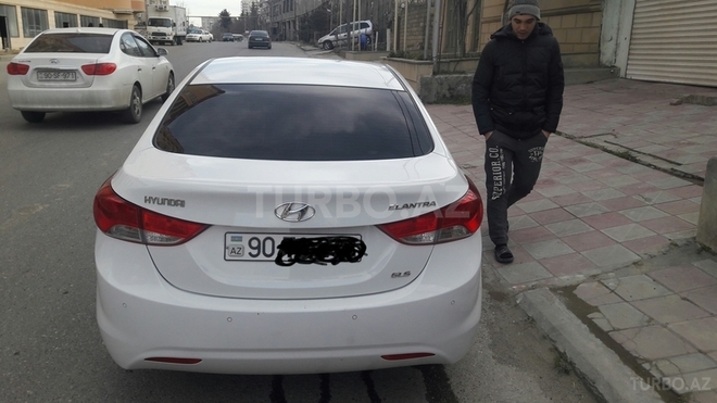 Hyundai Elantra 2011, 108,000 km - 1.8 l - Bakı