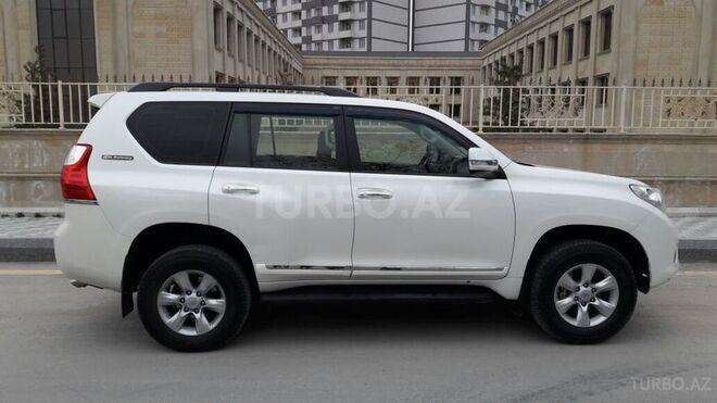 Toyota Prado 2012, 85,000 km - 2.7 l - Bakı