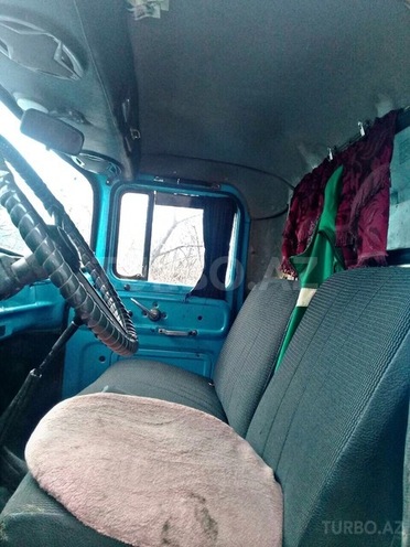 ZIL 130 1992, 220,000 km - 6.0 l - Yardımlı