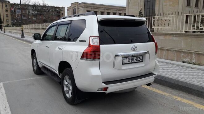 Toyota Prado 2012, 85,000 km - 2.7 l - Bakı