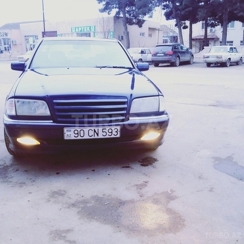 Mercedes C 180 2000, 315,000 km - 0.2 л - Bakı