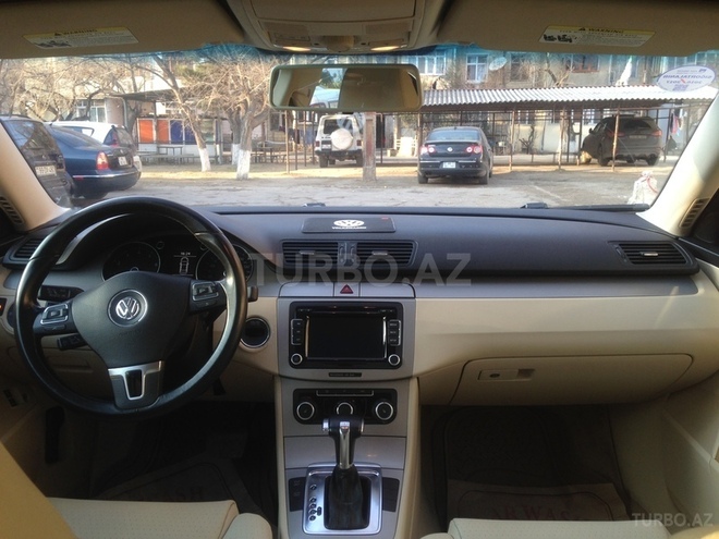 Volkswagen Passat 2010, 119,000 km - 2.0 l - Sumqayıt