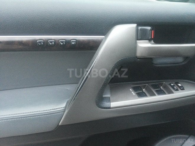 Toyota Land Cruiser 2010, 115,041 km - 4.7 л - Bakı