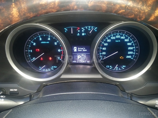 Toyota Land Cruiser 2010, 115,041 km - 4.7 л - Bakı