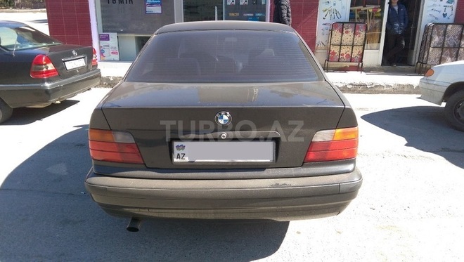 BMW 320 1996, 250,000 km - 2.0 l - Bakı