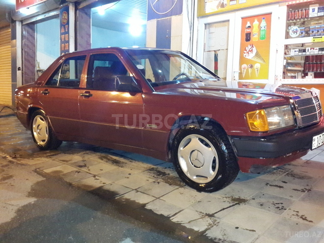 Mercedes 190 1991, 300,000 km - 2.0 l - Bakı