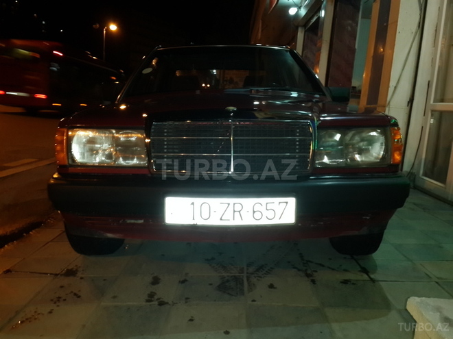 Mercedes 190 1991, 300,000 km - 2.0 l - Bakı