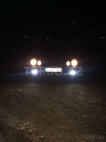 Mercedes E 240 2000, 199,000 km - 2.4 l - Lənkəran