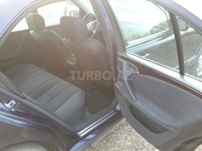 Mercedes E 240 2000, 199,000 km - 2.4 l - Lənkəran