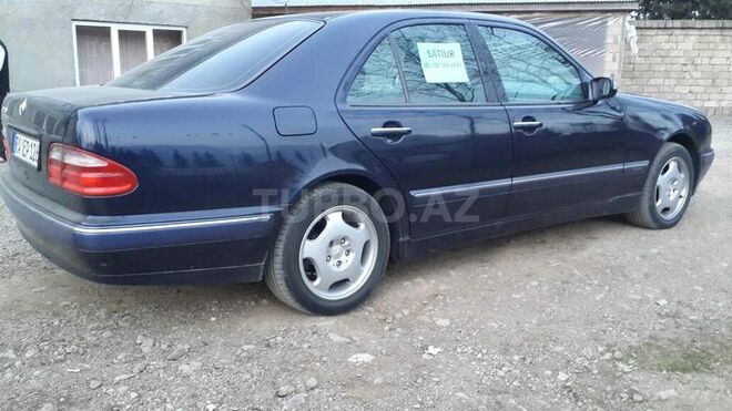 Mercedes E 240 2000, 199,000 km - 2.4 l - Lənkəran