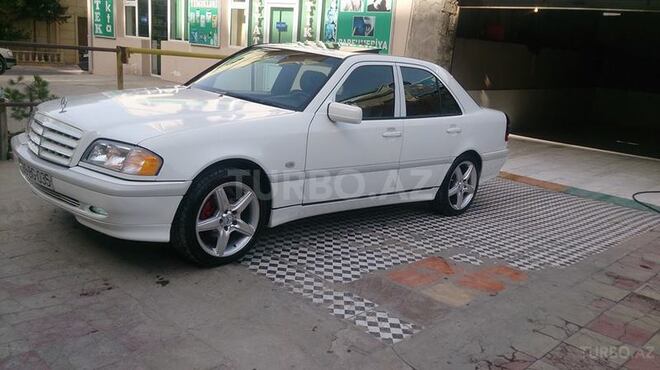 Mercedes C 200 1997, 220,000 km - 0.2 l - Bakı