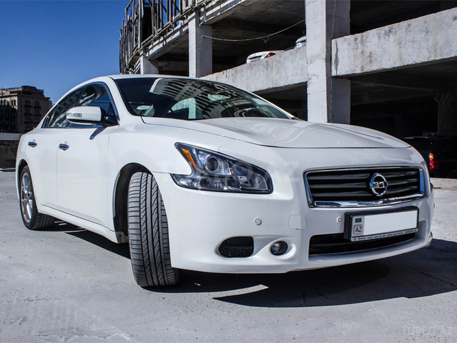 Nissan Maxima 2010, 87,000 km - 3.5 l - Bakı