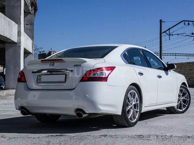 Nissan Maxima 2010, 87,000 km - 3.5 l - Bakı