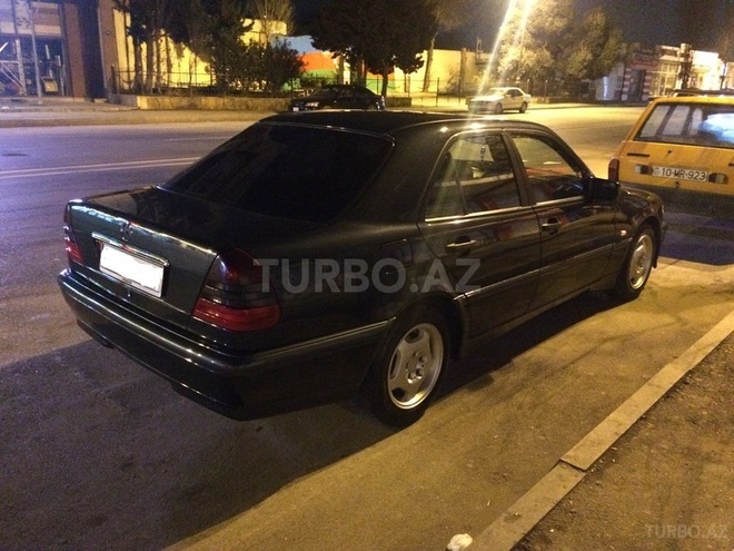 Mercedes C 180 1999, 357,000 km - 1.8 l - Bakı