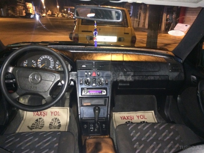 Mercedes C 180 1999, 357,000 km - 1.8 l - Bakı