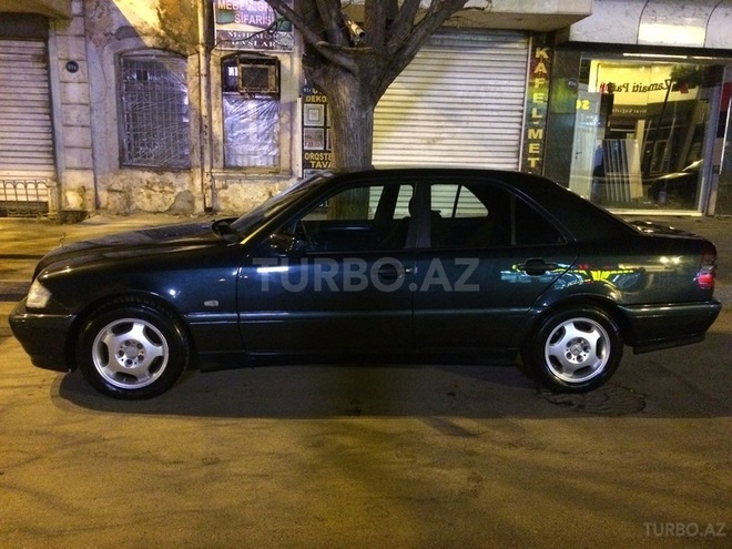 Mercedes C 180 1999, 357,000 km - 1.8 l - Bakı