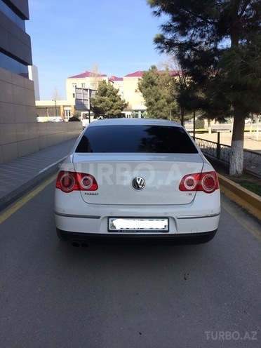 Volkswagen Passat 2009, 143,075 km - 1.8 л - Xırdalan