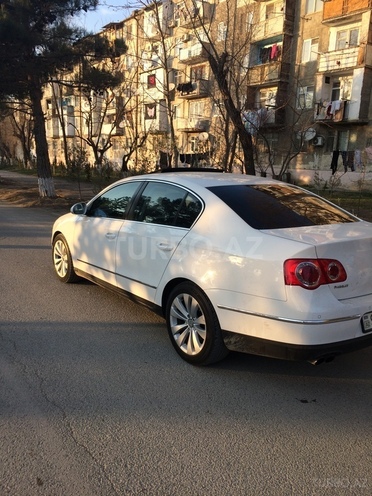 Volkswagen Passat 2009, 143,075 km - 1.8 л - Xırdalan