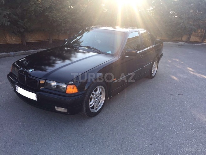 BMW 320 1996, 323,556 km - 2.0 л - Bakı