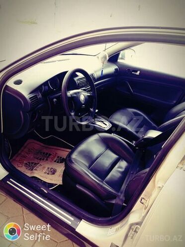 Volkswagen Passat 2004, 195,500 km - 1.8 l - Sumqayıt