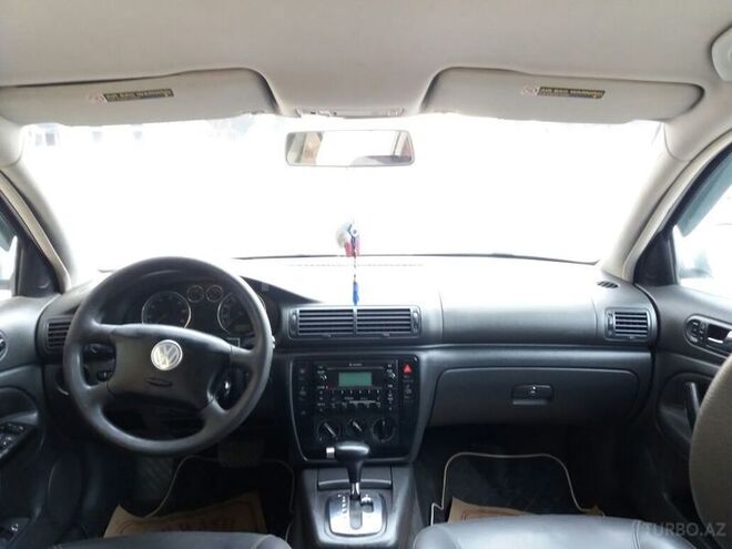 Volkswagen Passat 2004, 195,500 km - 1.8 l - Sumqayıt