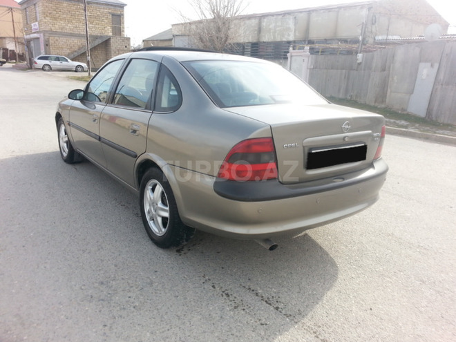 Opel Vectra 1997, 266,000 km - 1.8 l - Sumqayıt