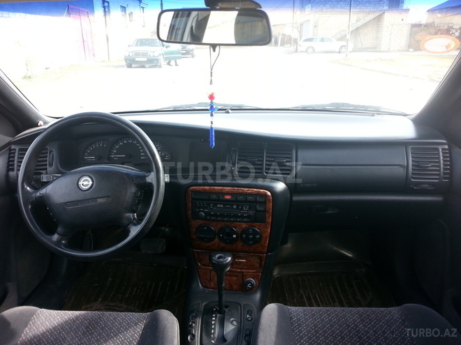 Opel Vectra 1997, 266,000 km - 1.8 l - Sumqayıt