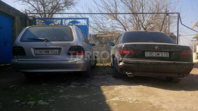 BMW 728 1999, 337,733 km - 2.8 l - Bakı