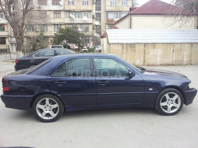 Mercedes A 180 1999, 237,000 km - 1.8 l - Bakı