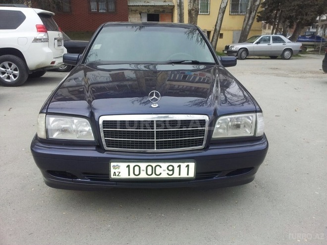 Mercedes A 180 1999, 237,000 km - 1.8 l - Bakı