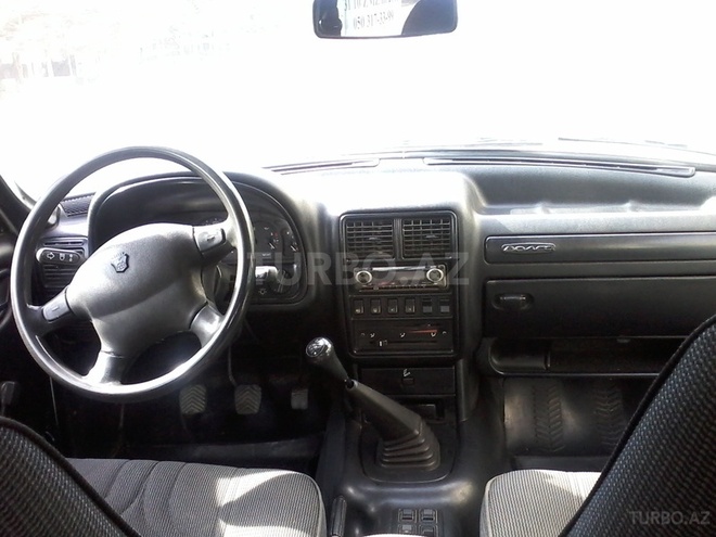 GAZ 31105 2003, 110,000 km - 2.3 l - Sumqayıt