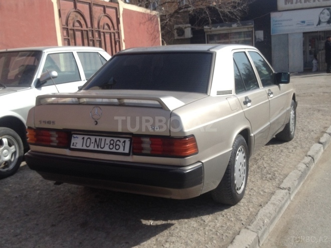 Mercedes 190 1990, 270,000 km - 2.0 л - Bakı