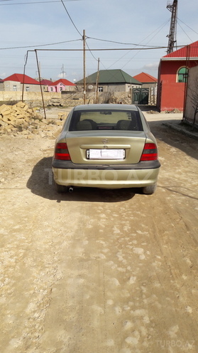 Opel Vectra 1997, 326,423 km - 2.0 l - Bakı