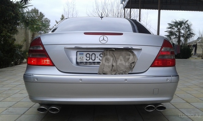 Mercedes E 240 2003, 163,250 km - 2.6 l - Bərdə