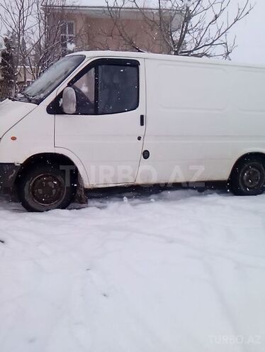 Ford Transit 1999, 27,000 km - 2.5 l - Quba