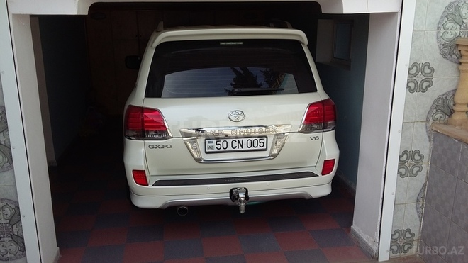 Toyota Land Cruiser 2010, 5,600 km - 4.0 l - Bakı