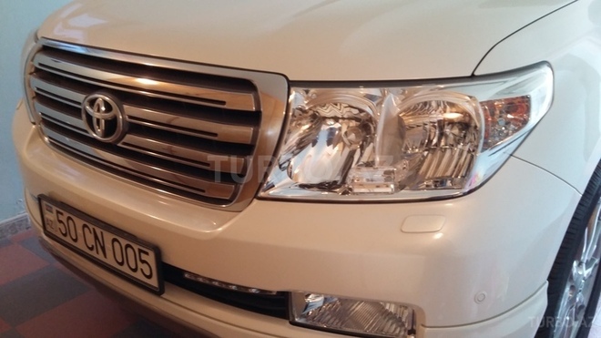 Toyota Land Cruiser 2010, 5,600 km - 4.0 l - Bakı