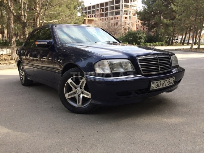 Mercedes C 220 1998, 310,000 km - 2.2 l - Sumqayıt