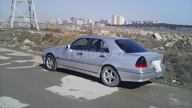 Mercedes C 220 1998, 425,555 km - 2.2 l - Bakı