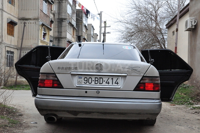 Mercedes E 200 1996, 291,837 km - 2.0 l - Şirvan