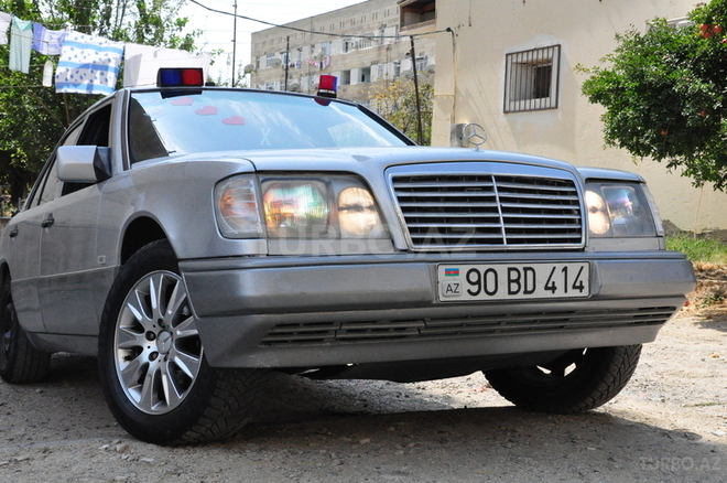 Mercedes E 200 1996, 291,837 km - 2.0 l - Şirvan
