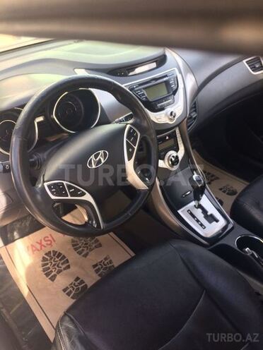 Hyundai Elantra 2011, 10,500 km - 1.8 l - Bakı