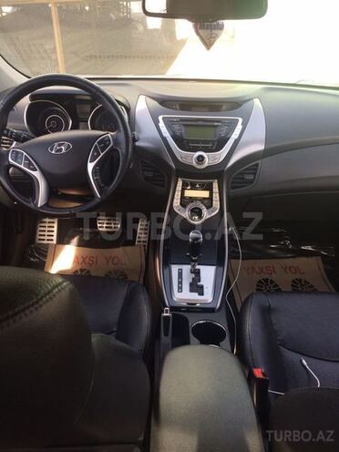 Hyundai Elantra 2011, 10,500 km - 1.8 l - Bakı