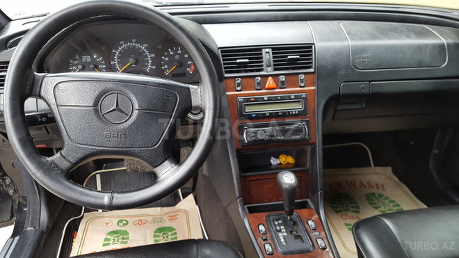 Mercedes C 230 1997, 225,680 km - 2.3 l - Bakı