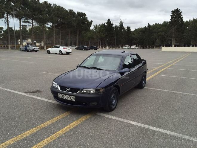 Opel Vectra 1998, 288,000 km - 2.0 l - Sumqayıt