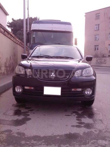 Mitsubishi Airtrek 2004, 233,298 km - 2.0 l - Bakı