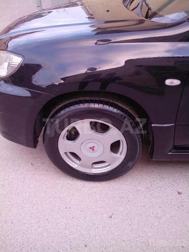 Mitsubishi Airtrek 2004, 233,298 km - 2.0 l - Bakı